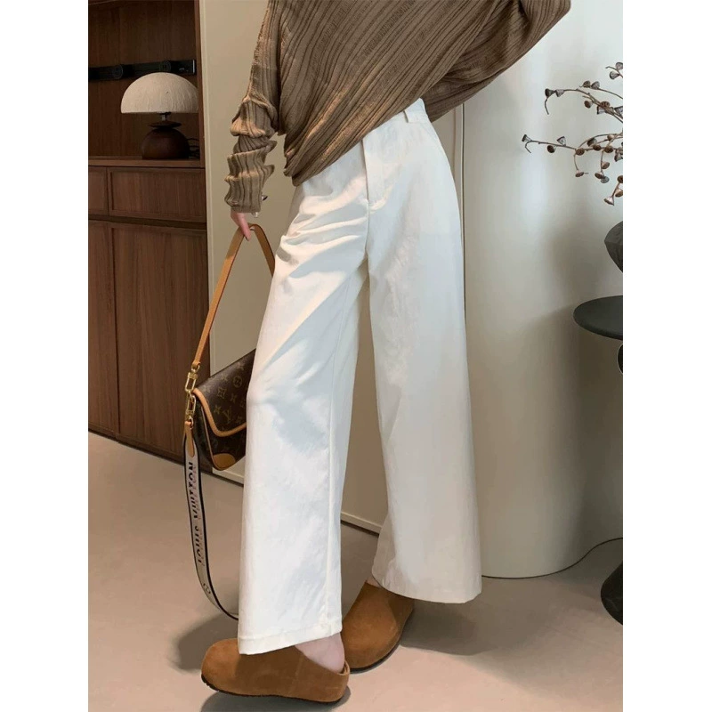 Белые укороченные широкие брюки для женщин, новый весенне-летний стиль, свободные и непринужденные повседневные прямые брюки, брюки-карго с высокой талией.