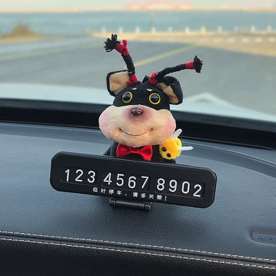 Quirky and Cute Bee: Nömrəli dayanma kartı - black-braided-bee-dog-tag