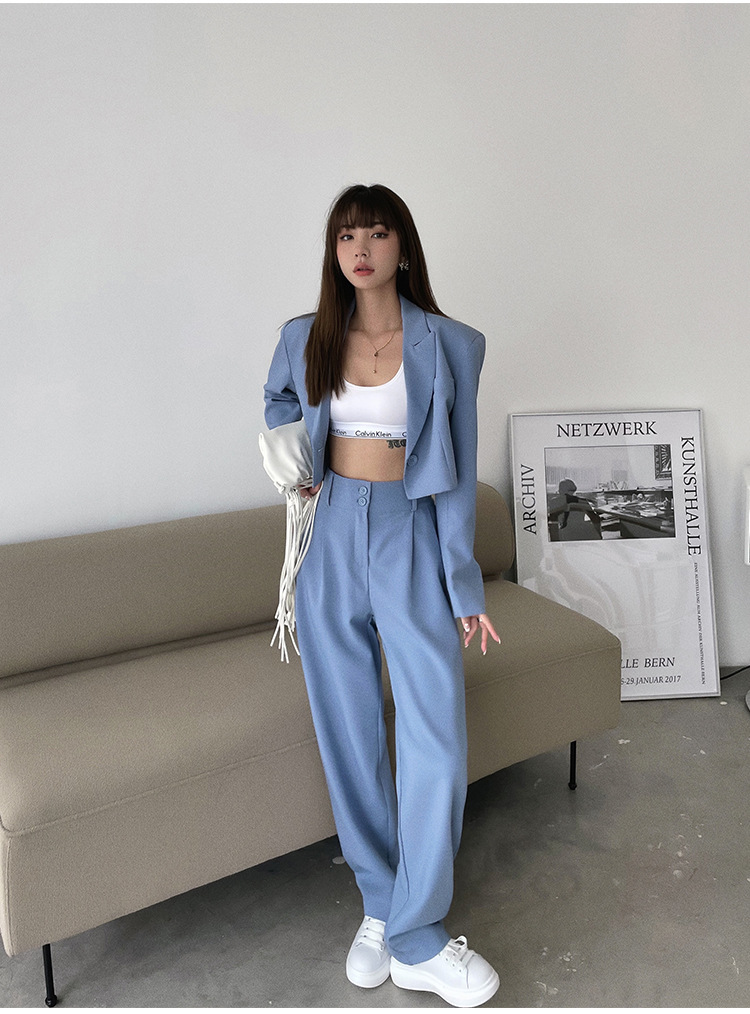 Dametøj 2024 efterårs temperament kort jakkesætstop + slanke højtaljede draperede jakkesætsbukser til kvinder_voghion.com