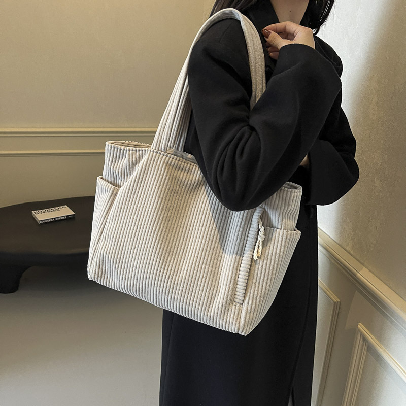 Bolsos de gran capacidad para mujer 2024 nuevo otoño e invierno bolso de compras casual de un solo hombro bolso de pase de alta velocidad