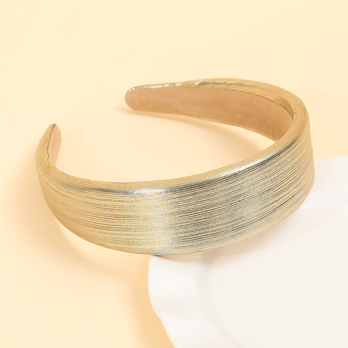 Nuevo metal coreano PU cuero cabello brazaje decoración diaria esponja plateada alta cabeza de cabeza