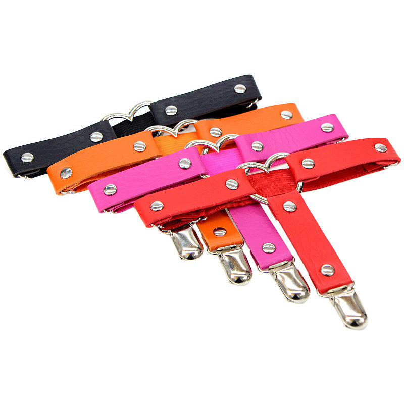 Europeo y americano Harajuku punk en forma de corazón de cuero pierna anillo japonés antideslizante muslo calcetín clip pierna anillo pie anillo Liga Accesorios