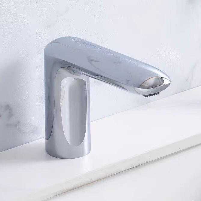 High-End Smart Sensor Faucet Basin Single Hot and Cold Faucet Public Restroom Infrared Sensor Basin Faucet High-End Smart Sensor Faucet Basin Single Hot and Cold Faucet Public Restroom Infrared Sensor Basin Faucet