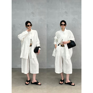 ���~ ins�����L100������ϵ���s���Iһ�����������e�L������Ů��