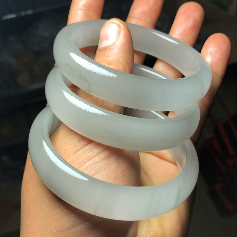 氷種水墨翡翠白月光翡翠ブレスレット氷素材水墨画女性の翡翠ブレスレットグレーと白の氷翡翠ブレスレット卸売|undefined