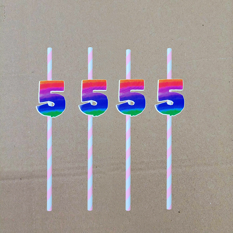 Decoración de fiesta digital colorida paja tarjeta de pastel de cumpleaños desechable paja de papel degradable 0 - 9 años