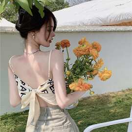 夏季三亚旅行吊带上衣ins设计性感纯欲甜辣妹肚兜式露背心女外穿