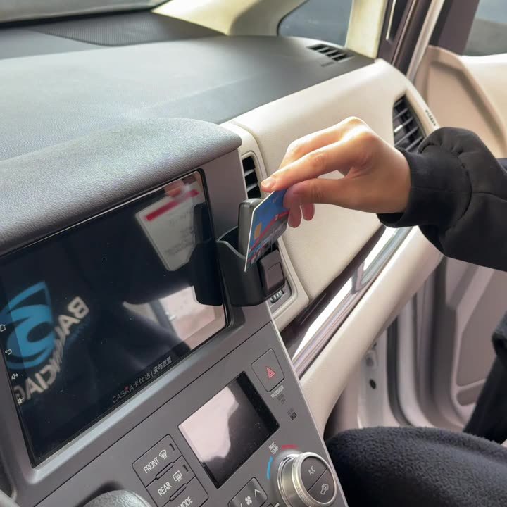 Car Dashboard Center Console Remote Control Box Car Key Storage Box Car Supplies Key Cover Storage Box
