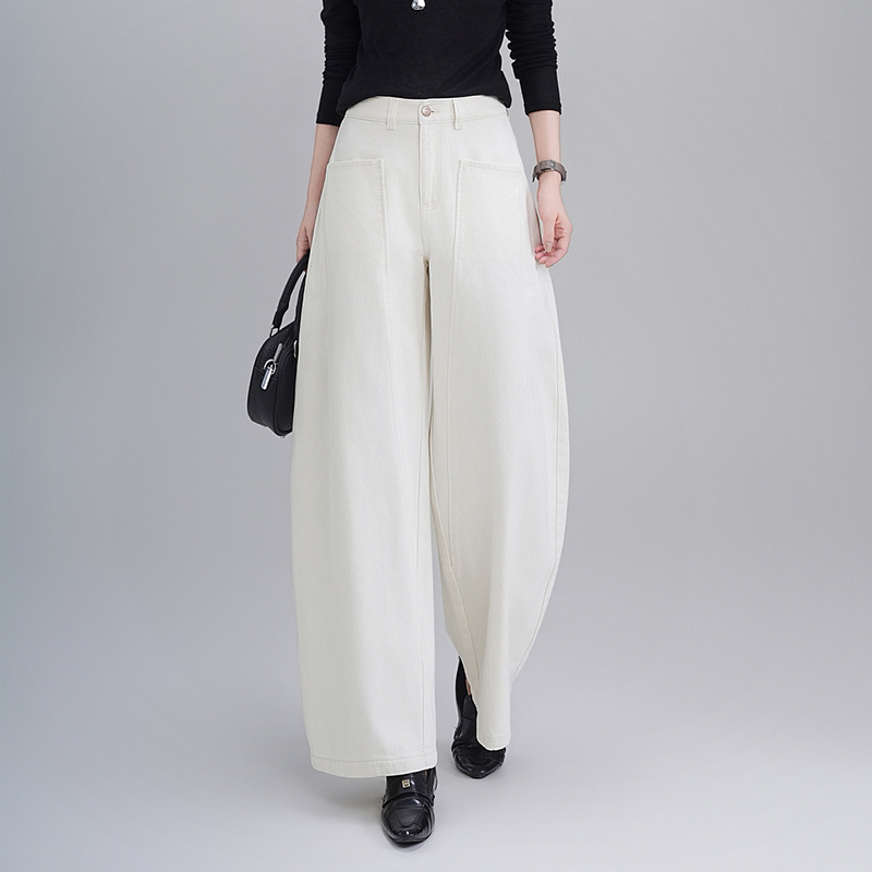 If the 2026 Spring New Versatile High-Waisted Slimming Loose Front Pleated Back Pocket Flap Curved Hem Jeans for Women 2703 Are Available