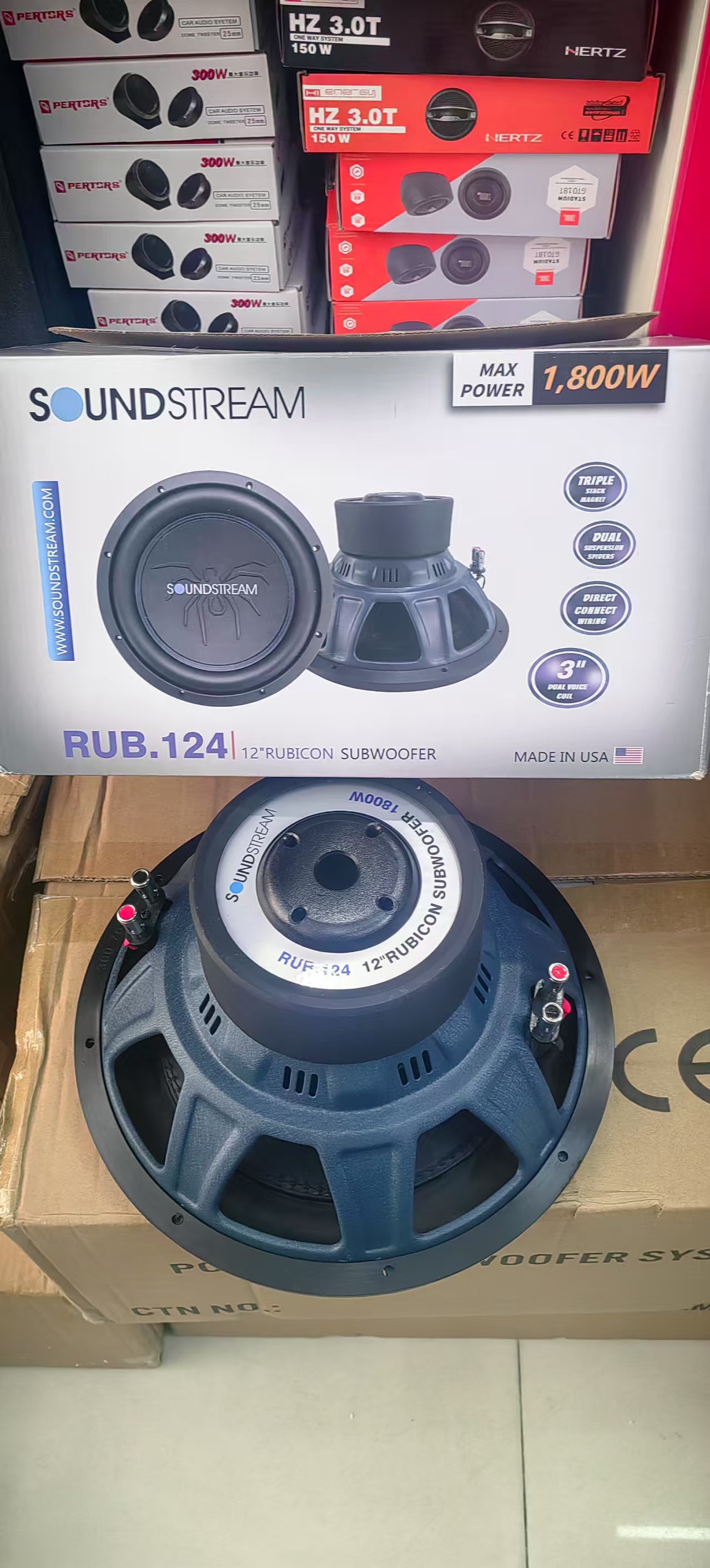 Car Subwoofer Sounstream Rub.124 12inch Subwoofer Spider 1800W Deep Bass