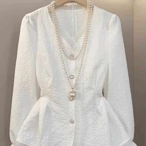 2026 Spring and Autumn Season Chic Style Elegant Lace Patchwork Design Age-Reducing Waist-Slimming Versatile Top