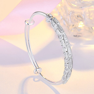 ���L���L�������Ʒ�A�ܿ�ȸչ���������CŮ �¿�r���P���֭h