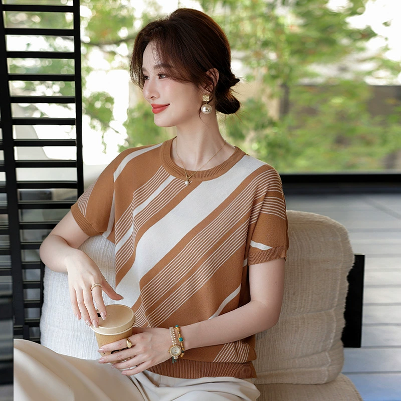 Модная мама тонкая трикотажная полоска с круглым вырезом с короткими рукавами топ среднего возраста 2025 повседневная футболка для женщин среднего возраста