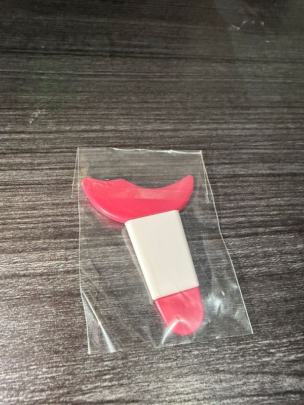 眼妆辅助器长柄画眼线卧蚕下眼睑刷睫毛多功能硅胶月牙挡板易清洗|undefined