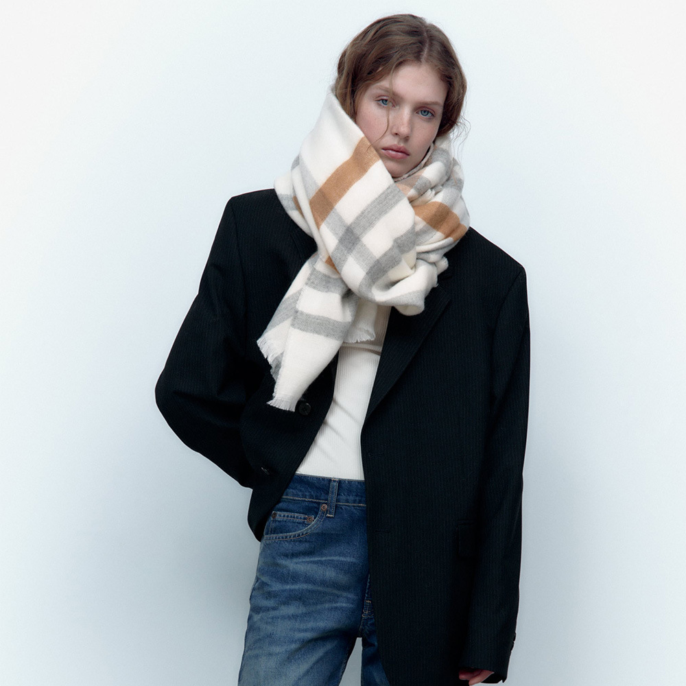 Bufanda blanca a cuadros de diseñador para mujer, cuello de cachemira de imitación cálido con borde de piel suave al tacto, invierno_voghion.com