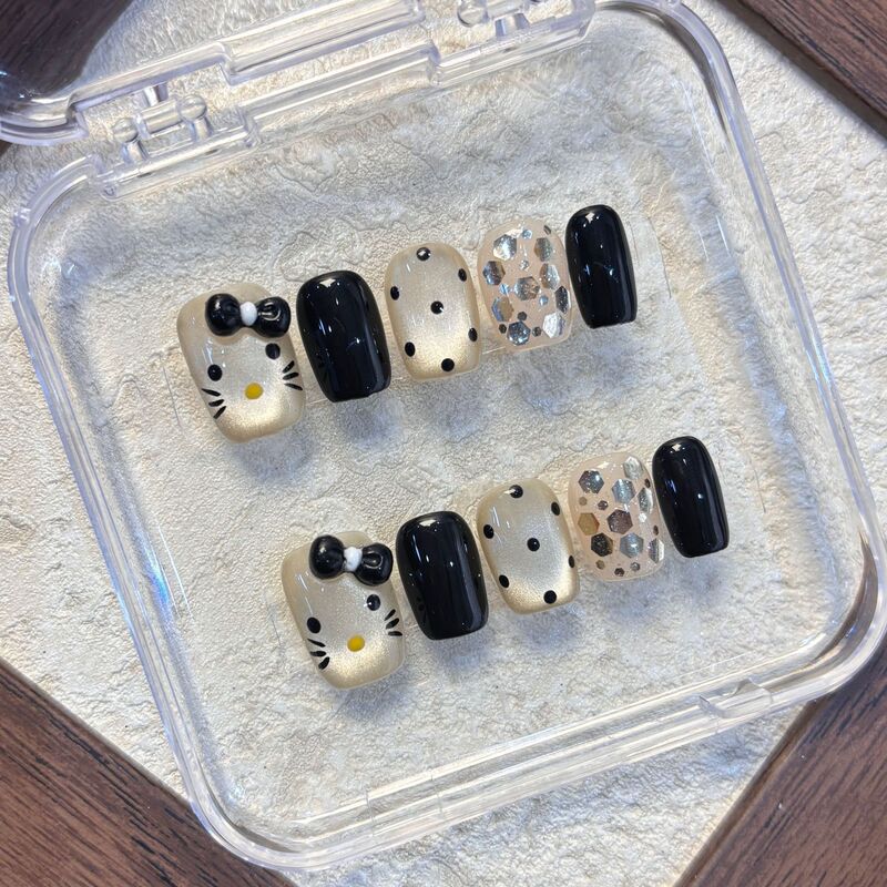 hellokitty Pure Hand-Wearing Armor Short Autumn and Winter Vintage Wave Dot Cat's Eye White Manicure Finished Fake Nails hellokitty Pure Hand-Wearing Armor Short Autumn and Winter Vintage Wave Dot Cat's Eye White Manicure Finished Fake Nails