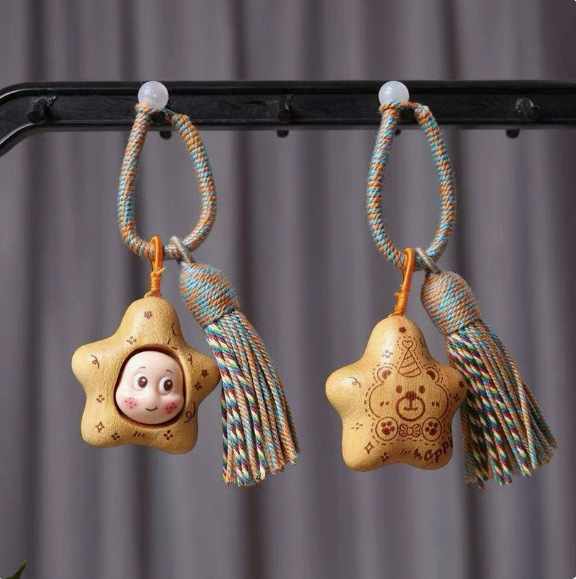 Golden Sandalwood Star Cartoon Pendant Tassel Keychain Cute Bag Charm Wooden Crafts Creative Decorative Hanging Ornament Golden Sandalwood Star Cartoon Pendant Tassel Keychain Cute Bag Charm Wooden Crafts Creative Decorative Hanging Ornament