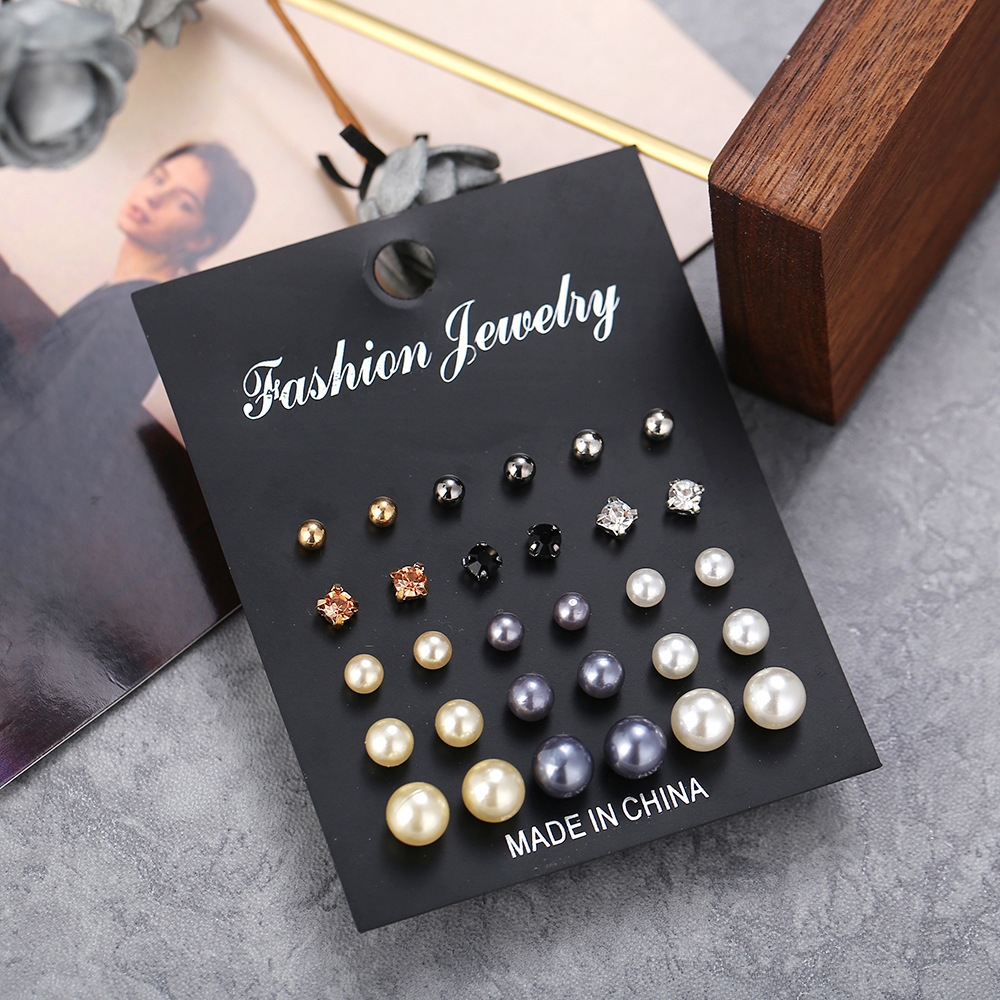 Fashion Geometric Alloy Inlay Rhinestone Beads Ear Studs