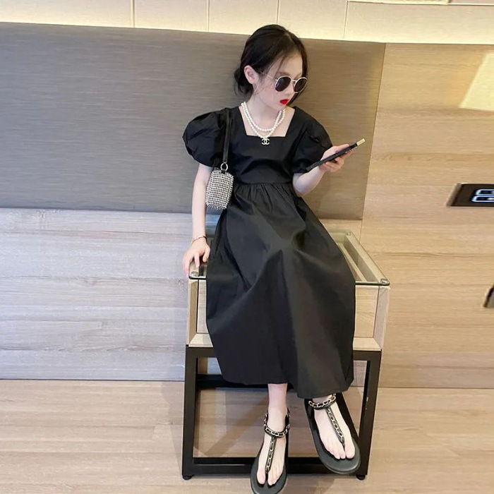 Vestido de niña verano 2024 nuevo estilo falda para niños medianos y grandes, vestido de verano delgado para niñas, vestido largo para niños de moda occidental