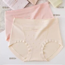 ������978Ůʿ������ѝRC���Ứ���m͸���H�w��ܛ��a���s���