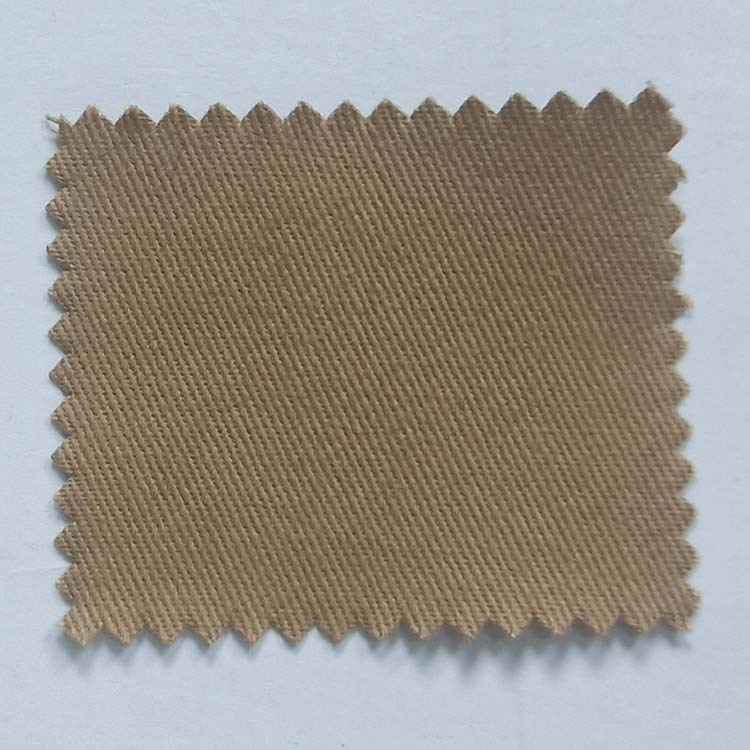 Precio de fábrica de tela de algodón tejido de color sólido suave tela de camisa 100% algodón cepillado impermeable