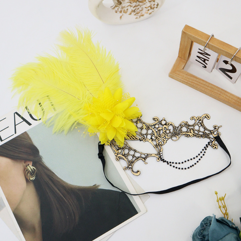 Ventas transfronterizas calientes de Halloween nuevas plumas de encaje gradiente máscara de mitad de cara maquillaje de baile accesorios de vestuario sexy