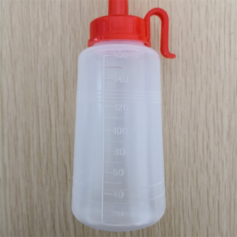 Máquina de coser 160ML Olla de aceite Olla de aceite de boca afilada Olla de aceite de mango rojo Olla de aceite de doble aguja Olla de aceite de plástico Olla de aceite de boca roja de boca larga