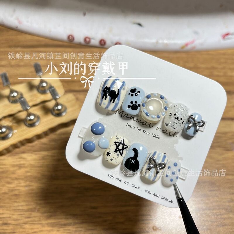 Purely Handmade Cute Cartoon Girl Short Round Wearable Manicure Patch Removable A227