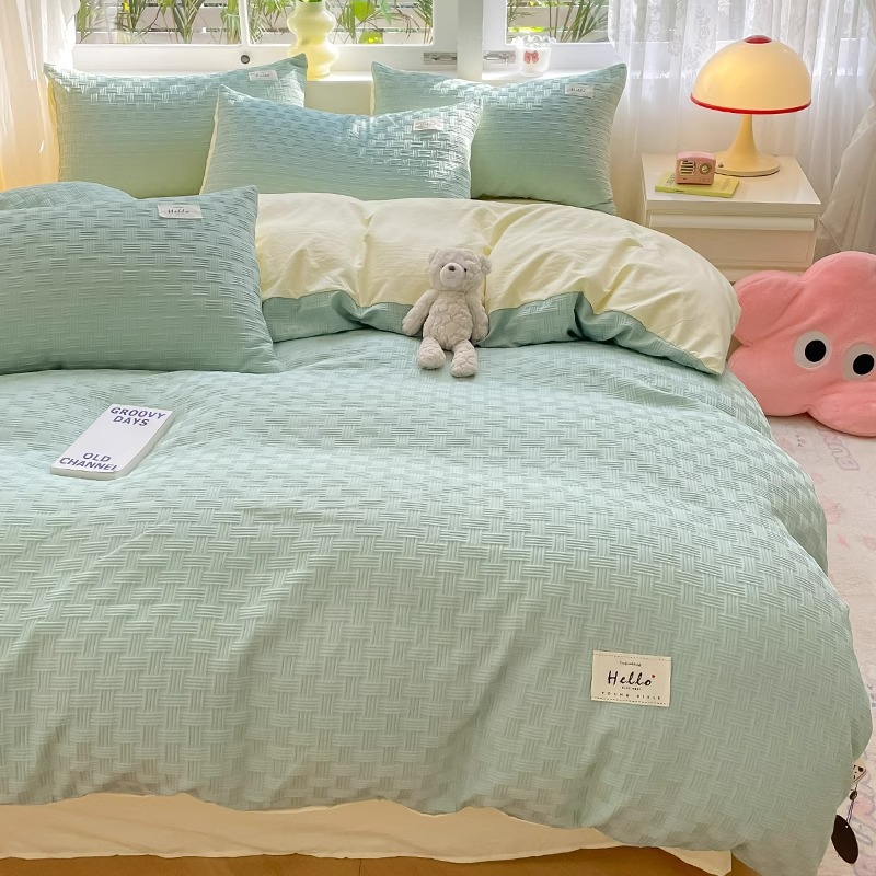 Cama de algodón lavada de hilo de doble capa fresca de cuatro piezas, funda de edredón de estilo crema, sábana de dormitorio de estudiantes, juego de tres piezas