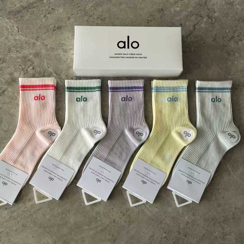 alo 新品袜子男女棉袜中筒运动款跑步袜盒装四季吸汗透气中筒袜批|undefined