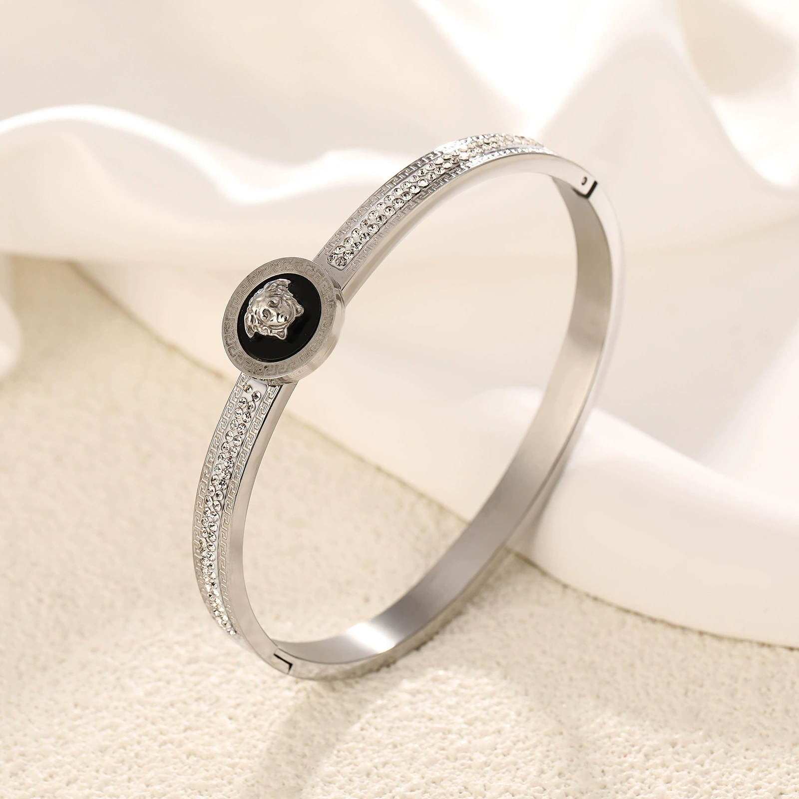 (Кросс-бордер торговля), браслет из нержавеющей стали, изображение головы человека, лабиринт, стиль высокого качества, не тускнеет