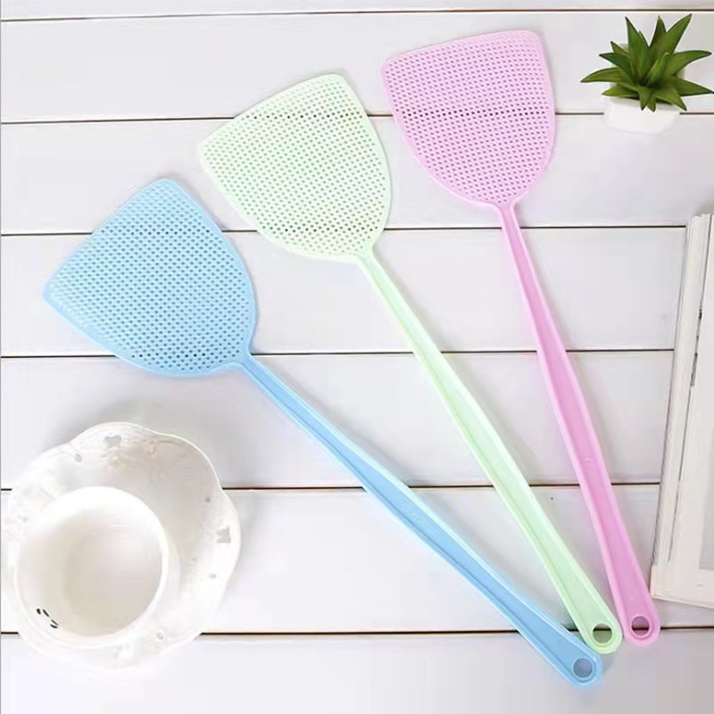 Fly Swatter with Long Handle, Durable for Home Use, Traditional Fly Swatter, Mosquito Swatter, Insect Swatter