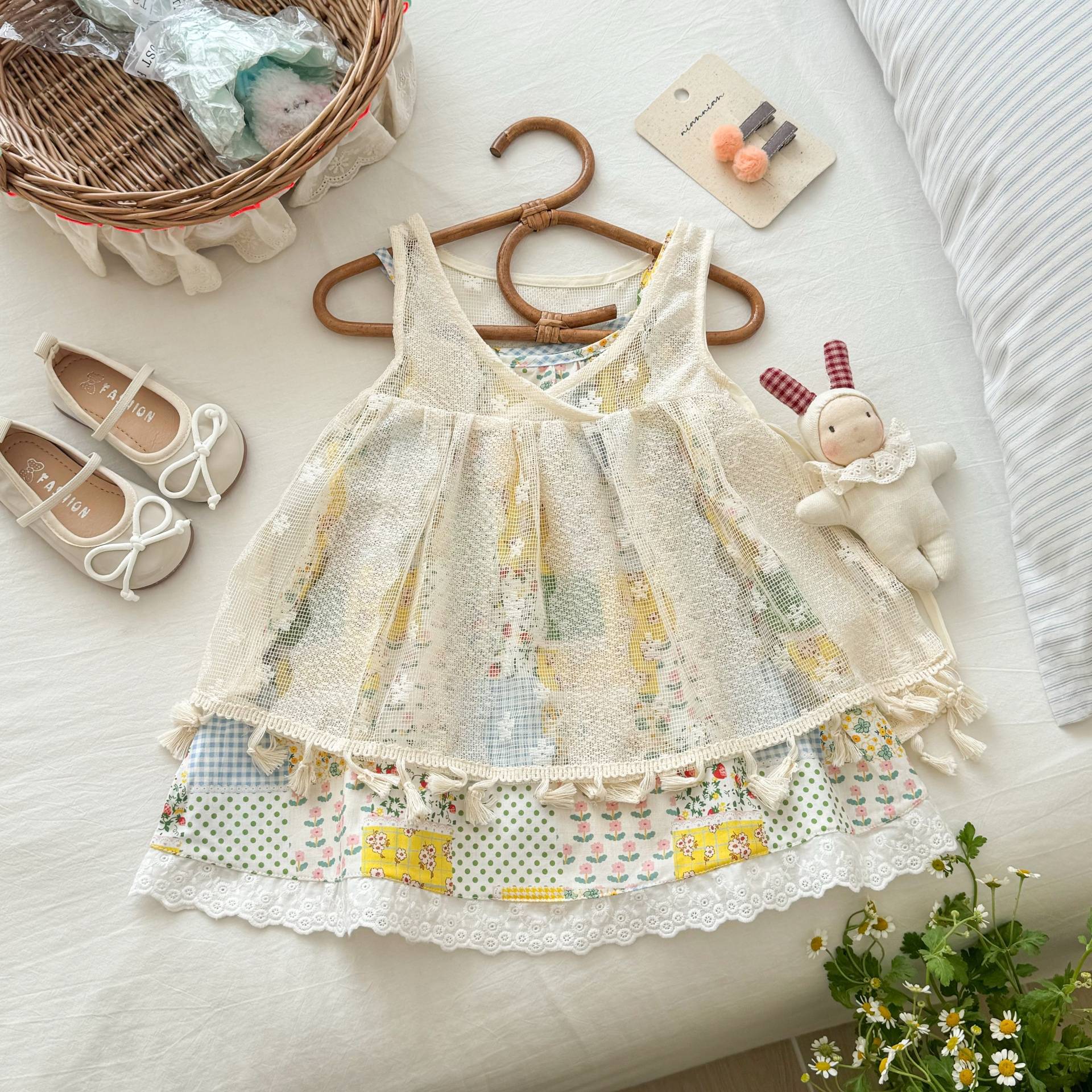 Vestido de verano para siete niñas con limón salado, estilo étnico, chaleco para niños súper atractivo, falda de tirantes, vestido de princesa para niñas de estilo occidental