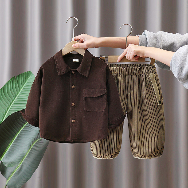 7752 Traje de moda de primavera y otoño para niños 2025 Nuevo chaleco de punto para niños Camisa casual de tres piezas