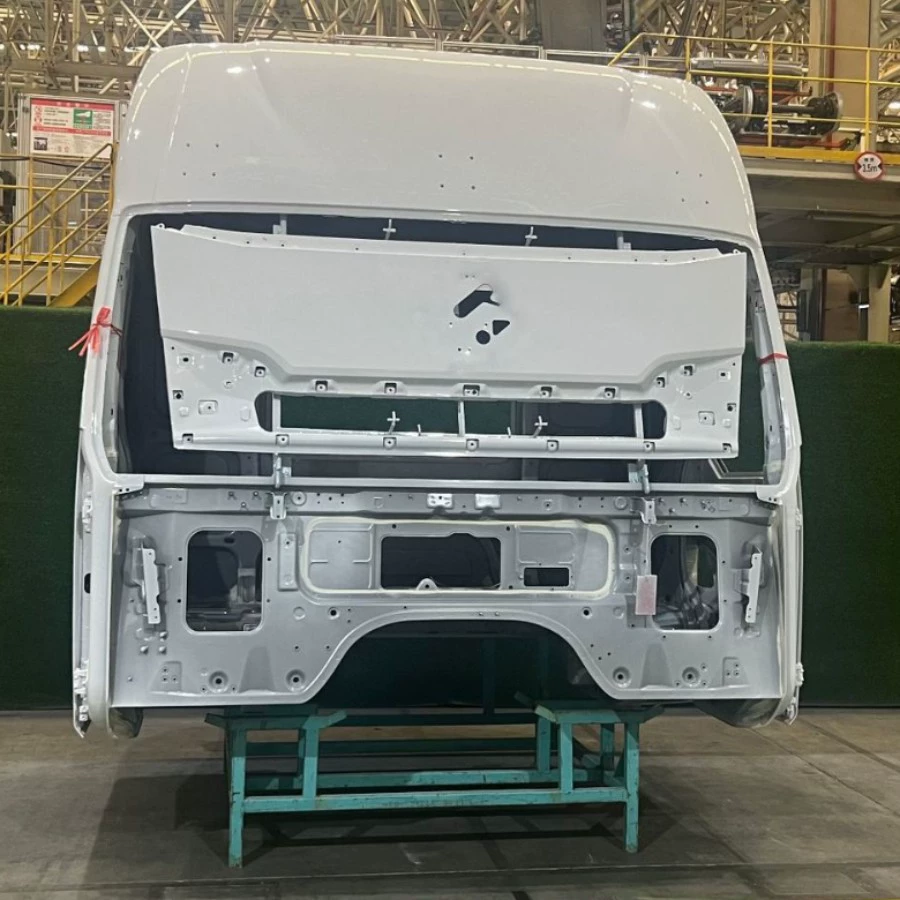 Индивидуальная покраска для пустого шасси грузовика Dongfeng Chenglong H5 от производителя