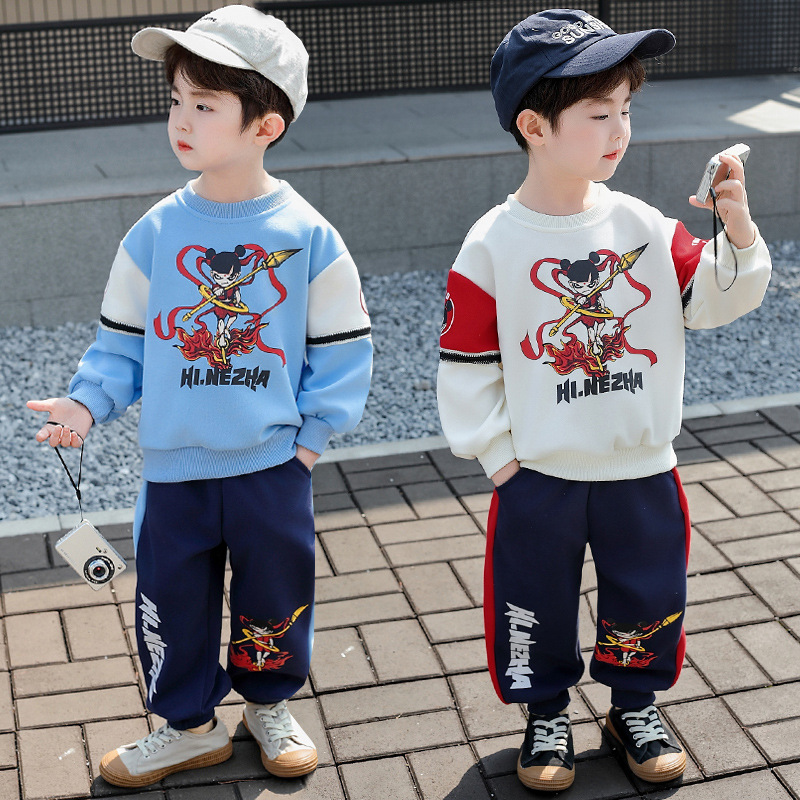 7777 ropa traje de primavera para niños 2025 nuevo chico de celebridades de Internet guapo y de moda casual ropa para niños de moda coreana