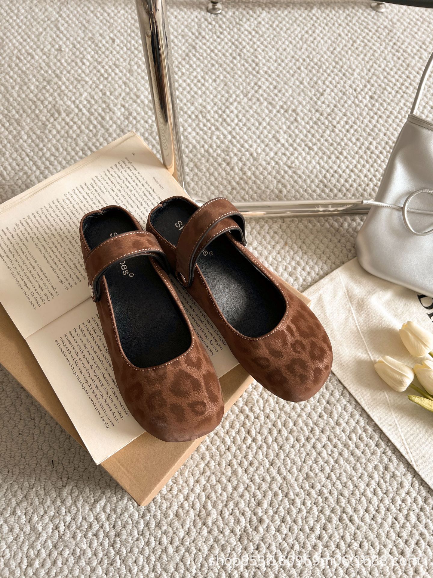 2025052722122340939586w3024h40