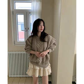 现 2025秋季新款韩国东大门甜美圆领麻花针织长袖套头毛衣