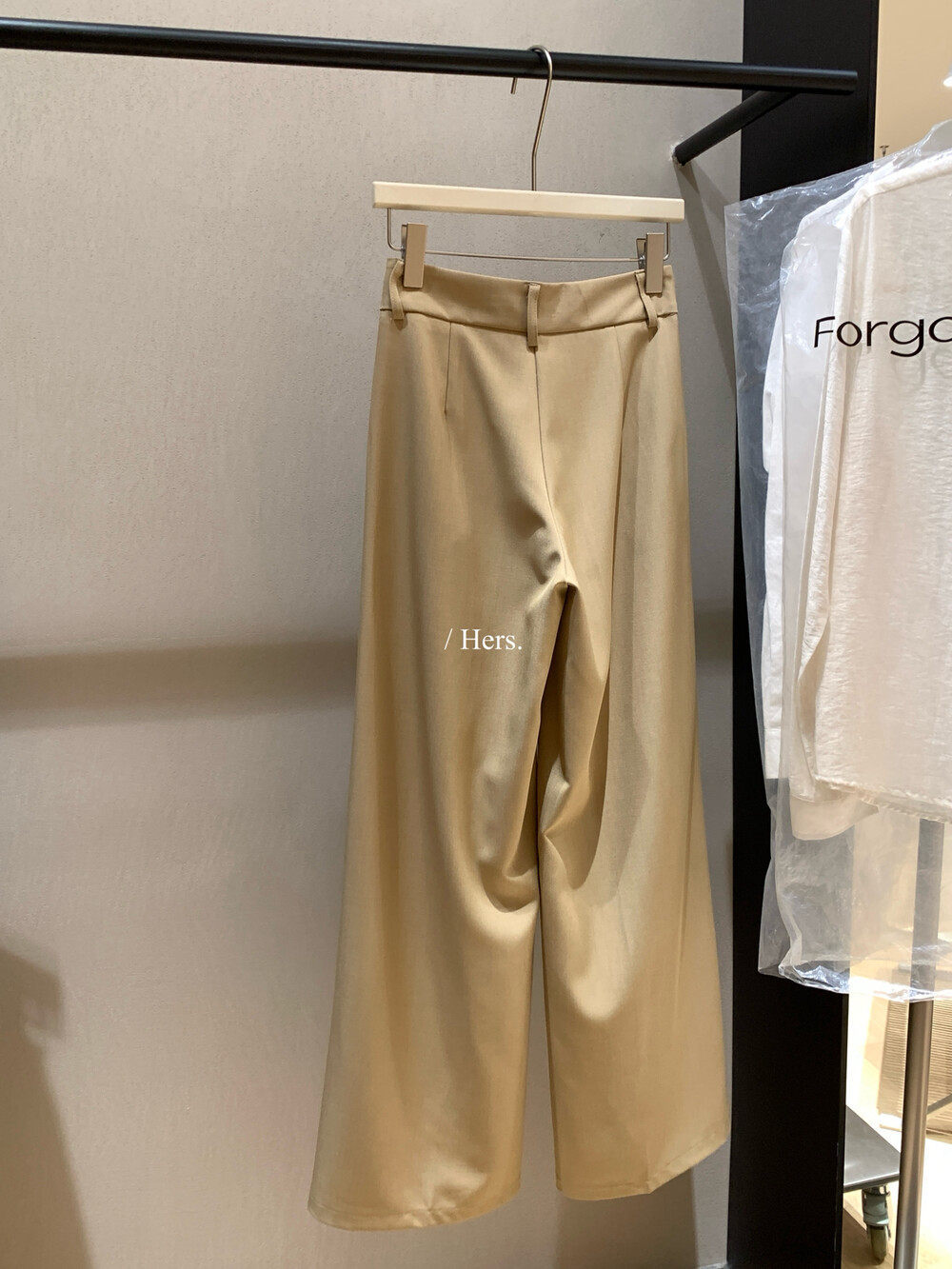 Quần culottes nữ ống rộng dáng suông vải rũ mềm mại — màu đen, màu kaki chi tiết 11