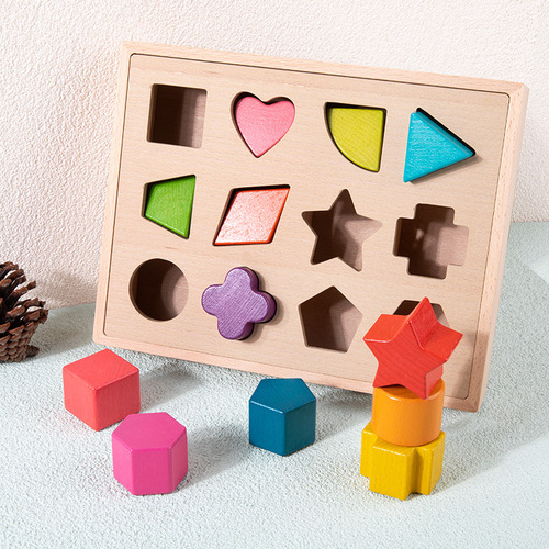 Wooden box teaching tools in the shape of a prince and mother, natural color, no paint, 12 holes, early education baby cognitive toy, intelligence box 1-2-3