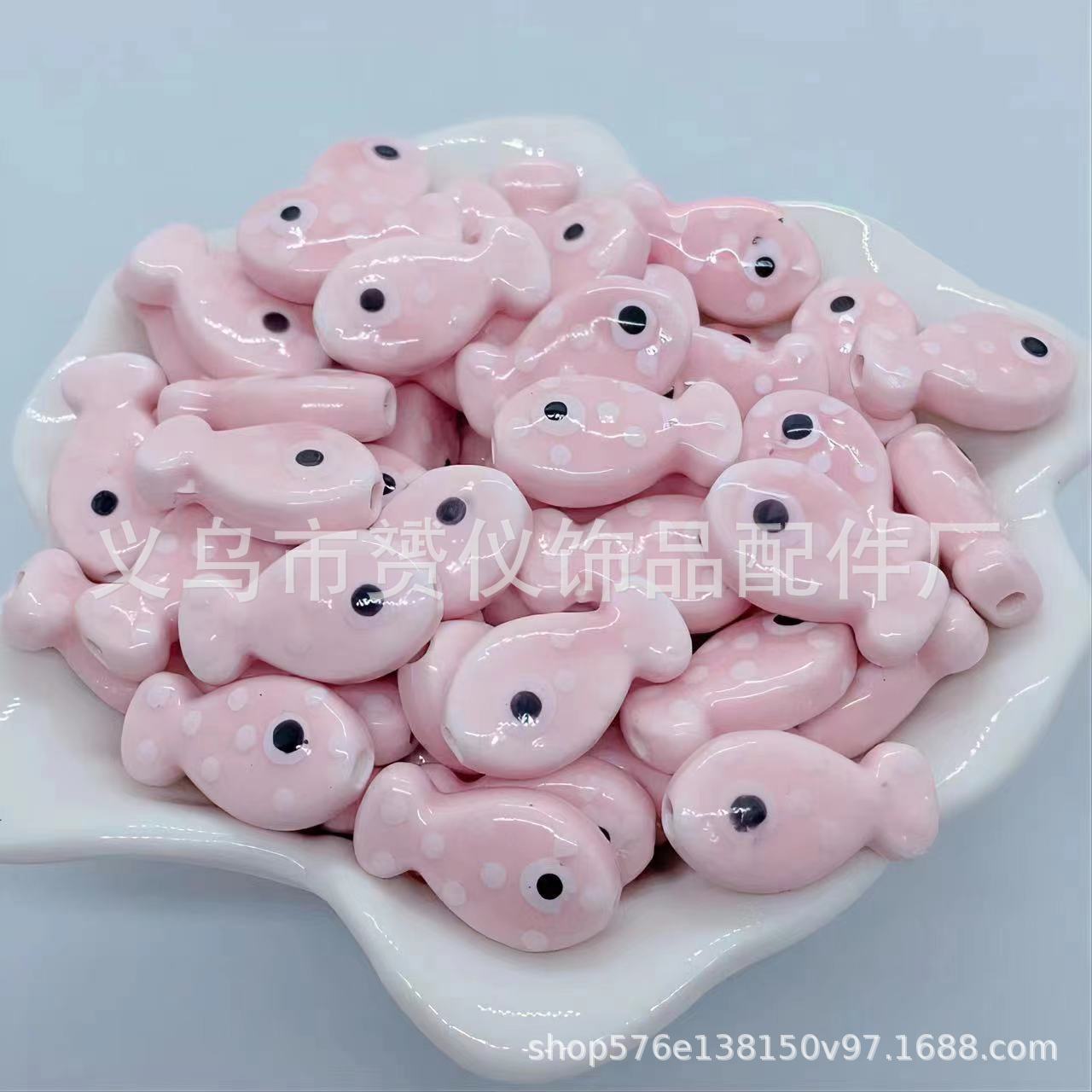 Cuentas de cerámica con diseño de peces, cuentas sueltas, cuentas para hilo, cuentas pintadas a mano, collar hecho a mano, pulsera, accesorios de bricolaje, accesorios de Yiwu