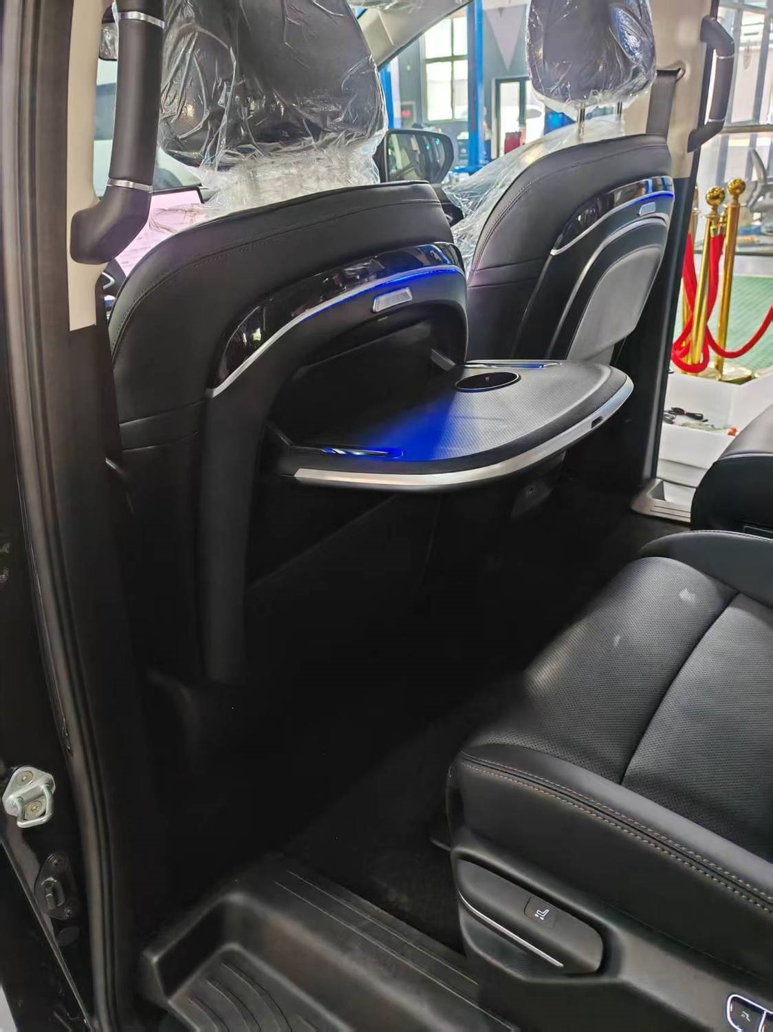 Chery iCar V23V27 Jetour Traveler small table board, foldable rear seat, multifunctional seat, in-car accessories