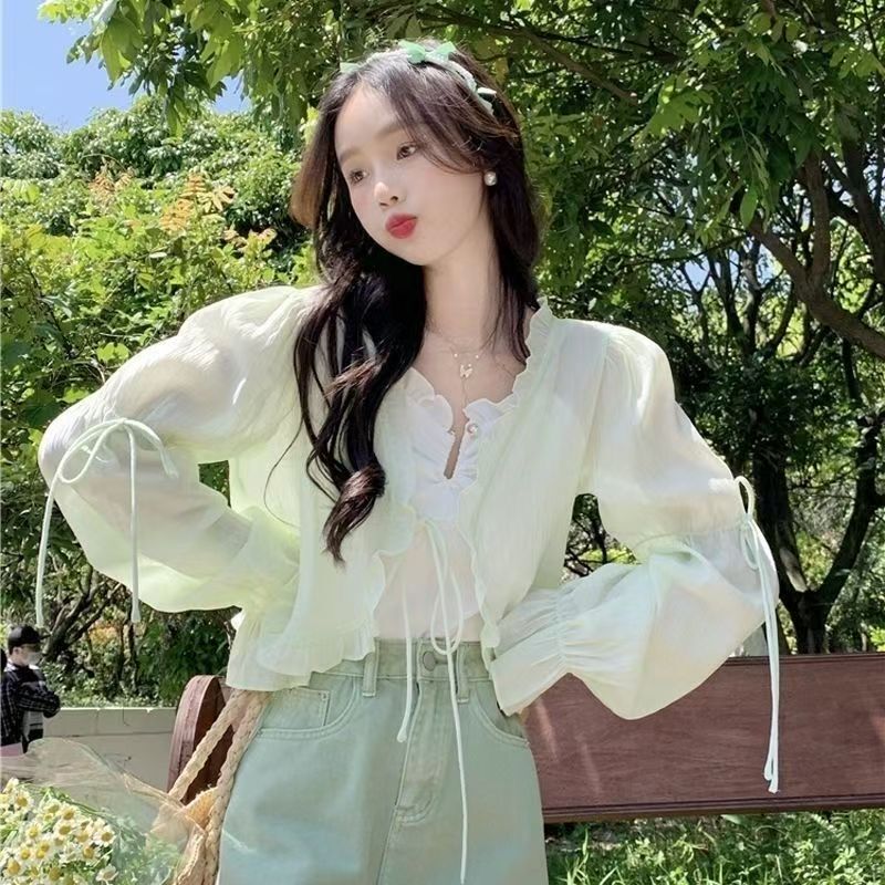 Sweet Lace Short Shirt Women's Summer 2025 New Design Sense Lace-up Fairy Thin Long-sleeved Sunscreen Shirt