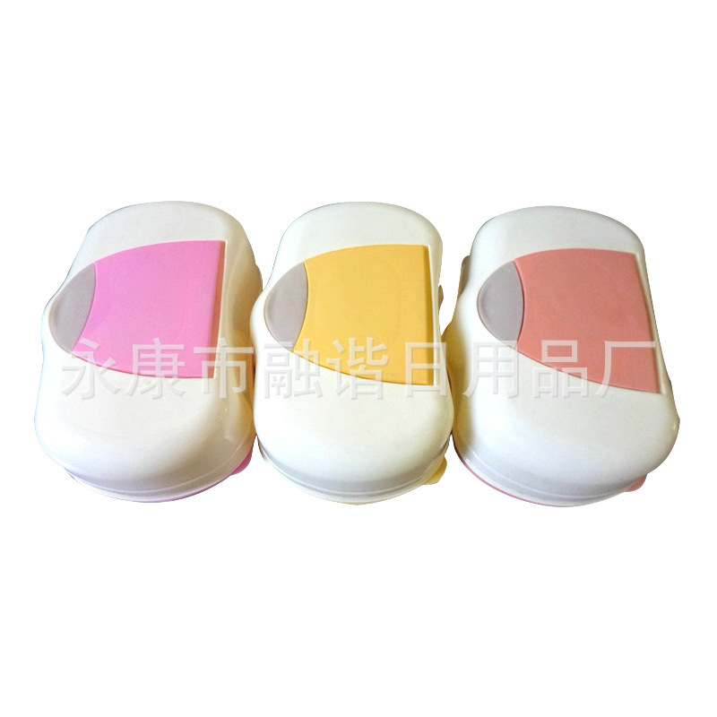 Venta al por mayor de moda bebé caja de tejido húmedo portátil PP bebé caja de tejido húmedo engrosado bebé caja de tejido húmedo