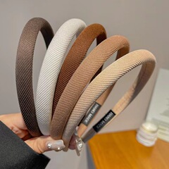 New 2024 Retro Sponge Hair Clip for Women Autumn/Winter High Crown Hair Accessory Fabric Washable Hair Pin Headband for Women