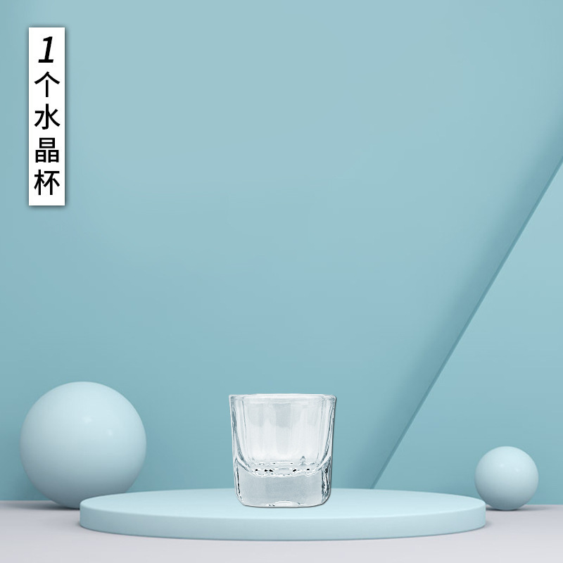 ネイルケアのシャンプーオイルは甲液の油を落とします。|undefined