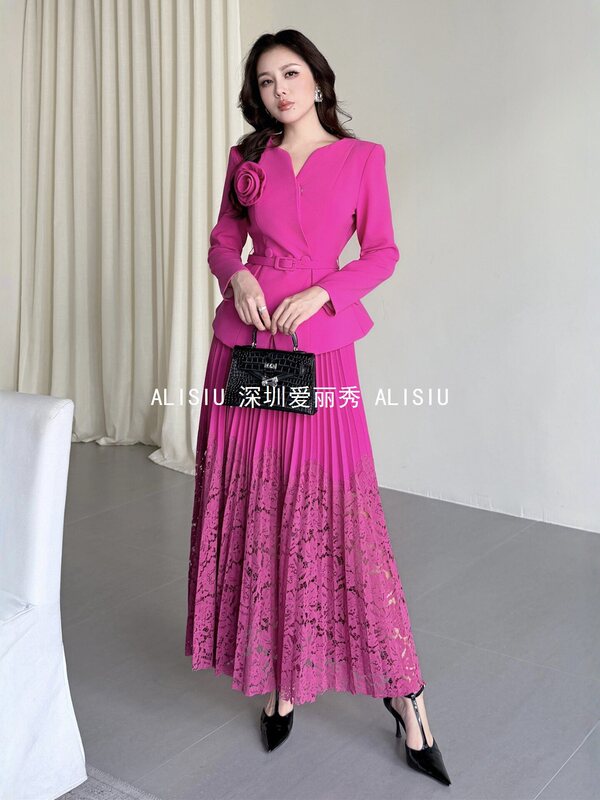 Nanyou Light Luxury Spring Outfit: Elegant Slim-Fit Collared Top and Lace Pleated Skirt Set for Important Occasions, Slimming Two-Piece Set Nanyou Light Luxury Spring Outfit: Elegant Slim-Fit Collared Top and Lace Pleated Skirt Set for Important Occasions, Slimming Two-Piece Set