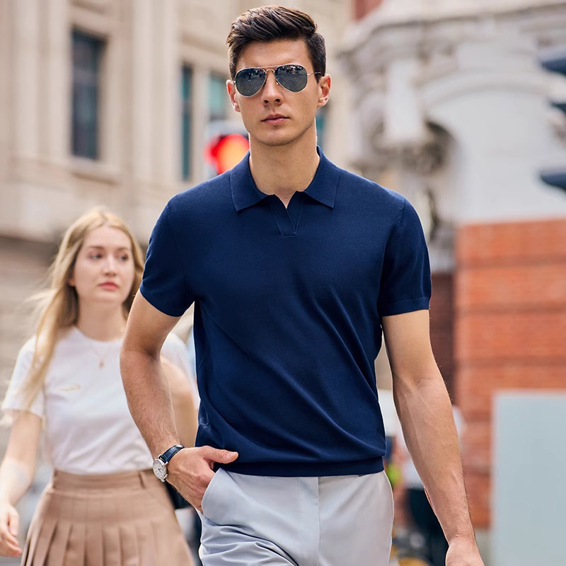 Polo de negocios de solapa suave y cerosa delicada y fresca para hombre, manga corta de punto de verano para hombre, cuello de gaviota para hombre, comercio exterior transfronterizo al por mayor