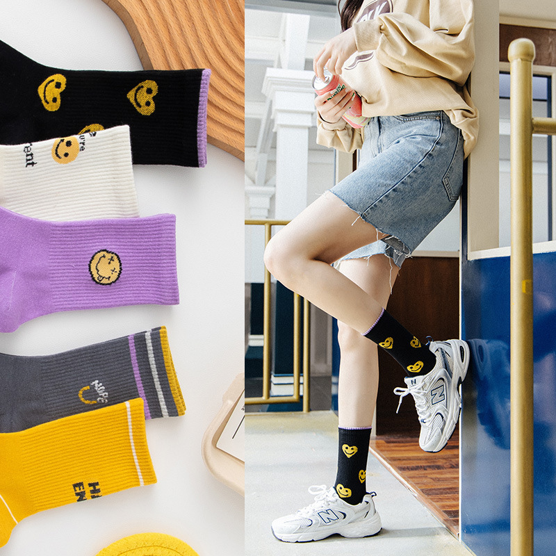 Trendy socks women's mid-calf smiley face cartoon cotton socks autumn and winter New colorful online celebrity Korean Sports women's socks Trendy socks women's mid-calf smiley face cartoon cotton socks autumn and winter New colorful online celebrity Korean Sports women's socks
