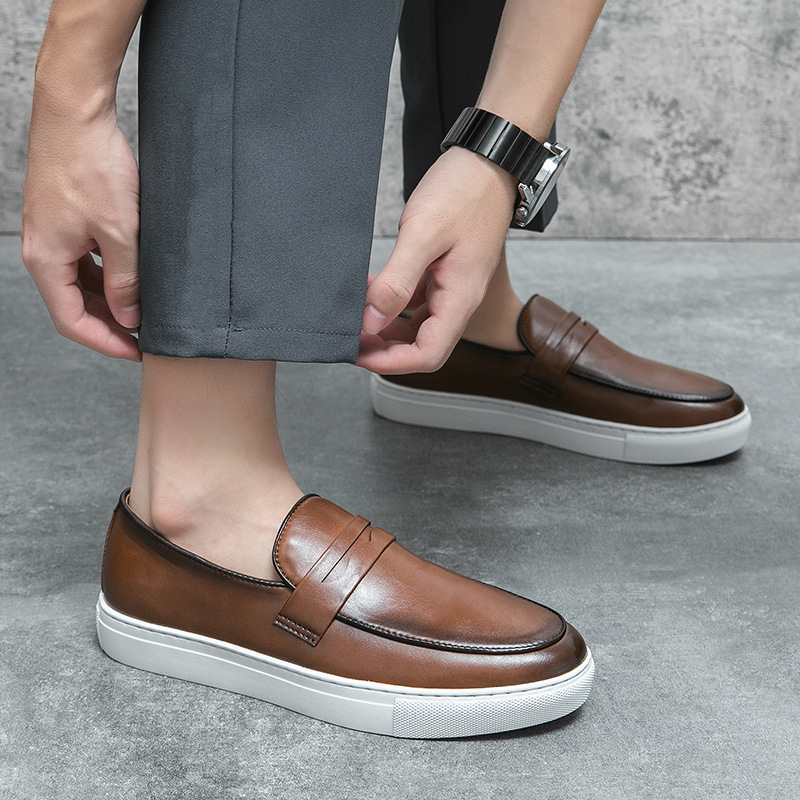 Cross-border 47 tamaño cuatro estaciones nuevos zapatos de cuero de altura baja para hombres sonrientes zapatos de moda casuales zapatos de hombre de un pie image 4